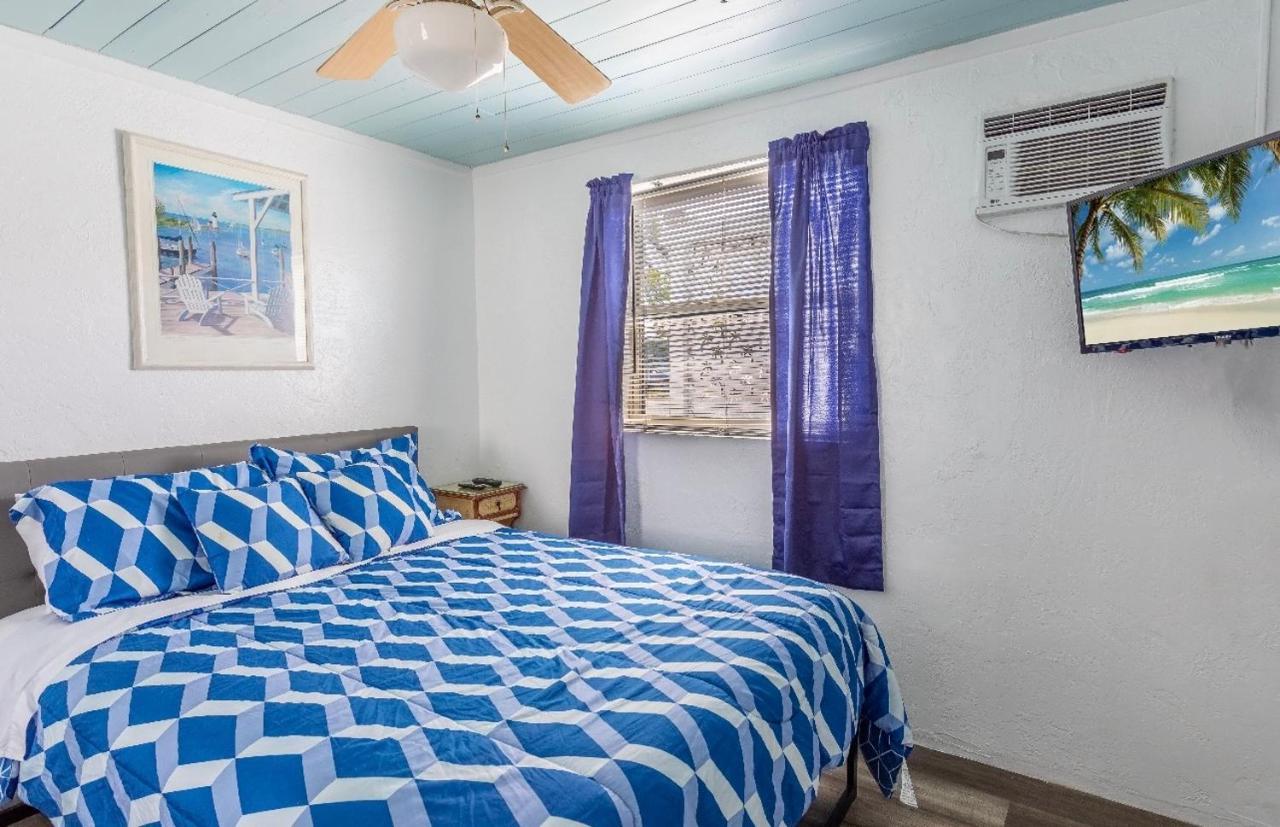 Bungalow 1 Minute From The Beach Suite #3 Englewood Luaran gambar