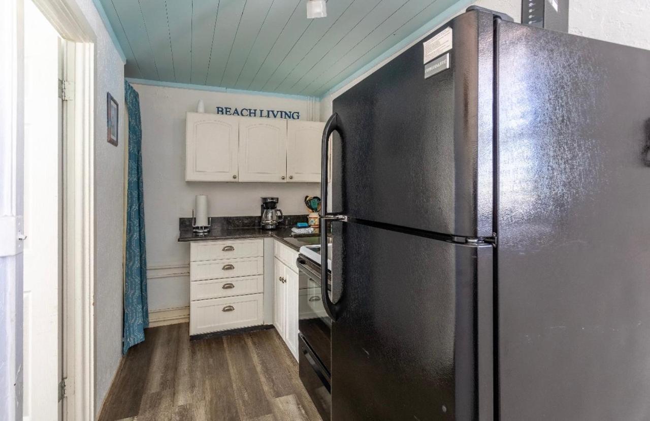 Bungalow 1 Minute From The Beach Suite #3 Englewood Luaran gambar
