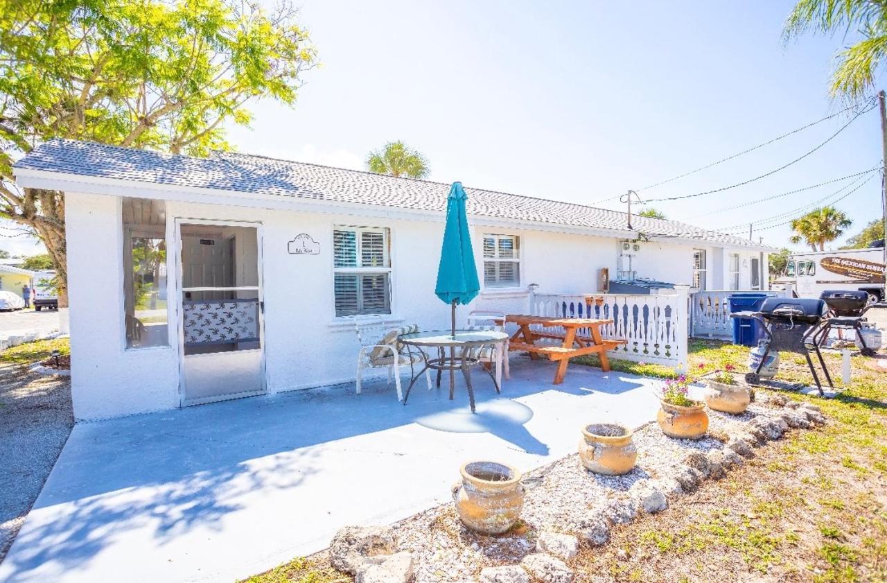 Bungalow 1 Minute From The Beach Suite #3 Englewood Luaran gambar